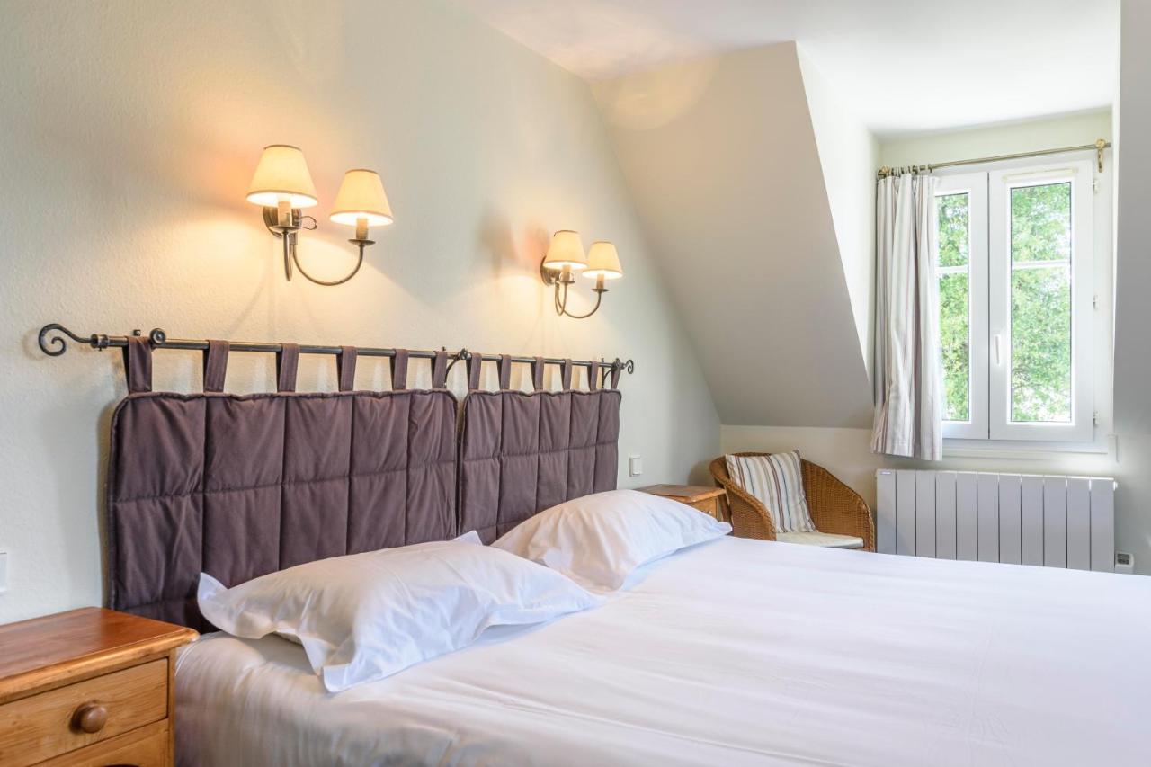Hotel Le Clos Fleuri Le Palais Esterno foto