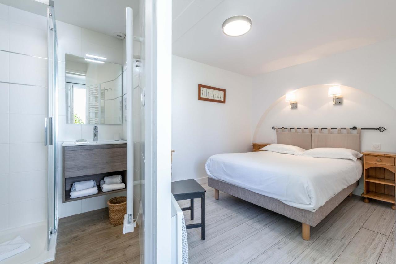 Hotel Le Clos Fleuri Le Palais Esterno foto